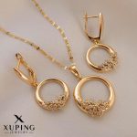 نیمست دایره ای گل نگین دار ژوپینگ